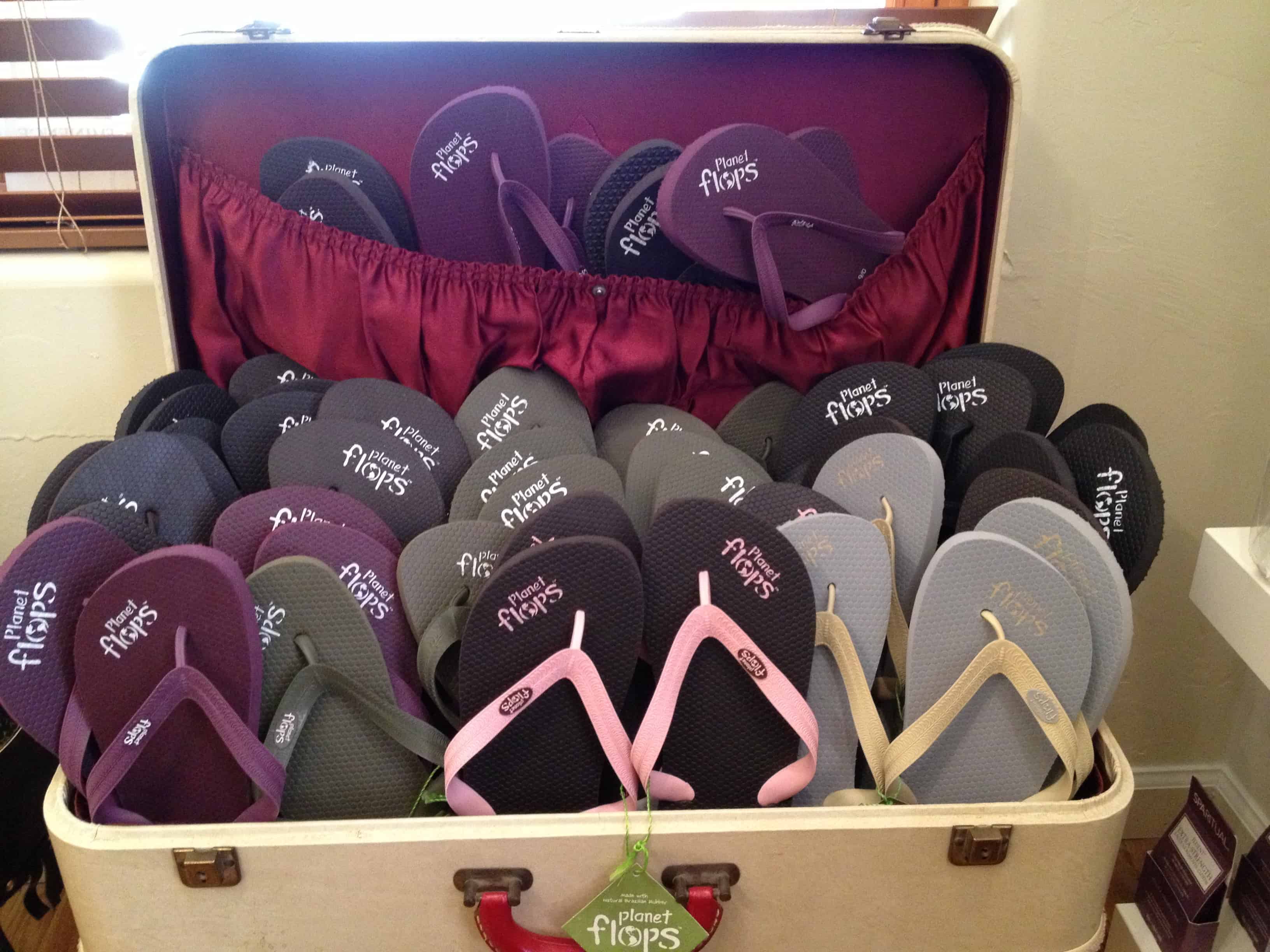 planet-flops-flip-flops