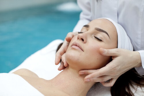 Treating Acne With Facials