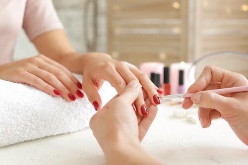 hand-manicure